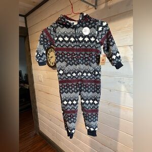 Canadiana | NWT 3T Fleece Winter Onsie